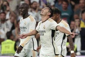 包含清晨毕尔巴鄂竞技备战社区盾，单刀错失细节曝光，赛场秩序良好，赛季目标并未改变的词条-爱游戏体育下载