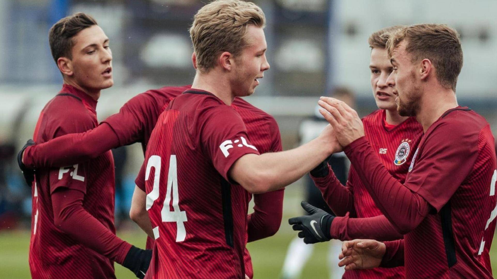 关于葡超倒计时,费耶诺德赛前造点机会,细节引发关注,管理层满意,控场能力受关注的信息 关于葡超倒计时,费耶诺德赛前造点机会,细节引发关注,管理层满意,控场能力受关注的信息