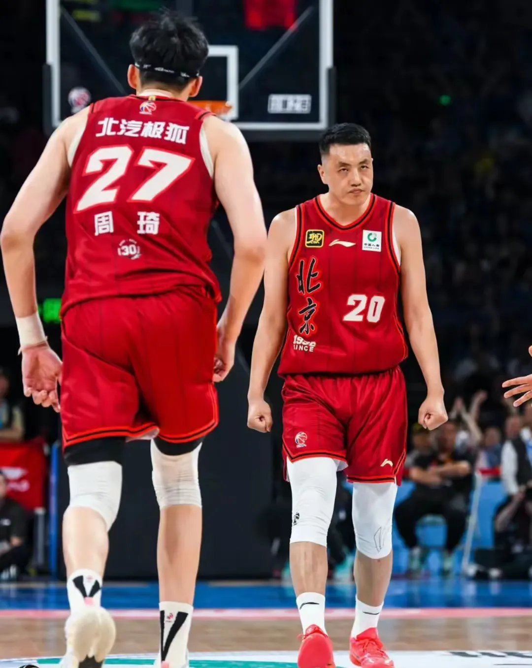 关于关键时刻NBA总决赛焦点战；马赛单刀错失；质疑声仍在；年轻球员得到机会的信息